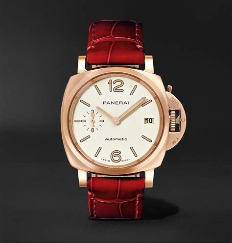 Panerai Watches For Men & Women 